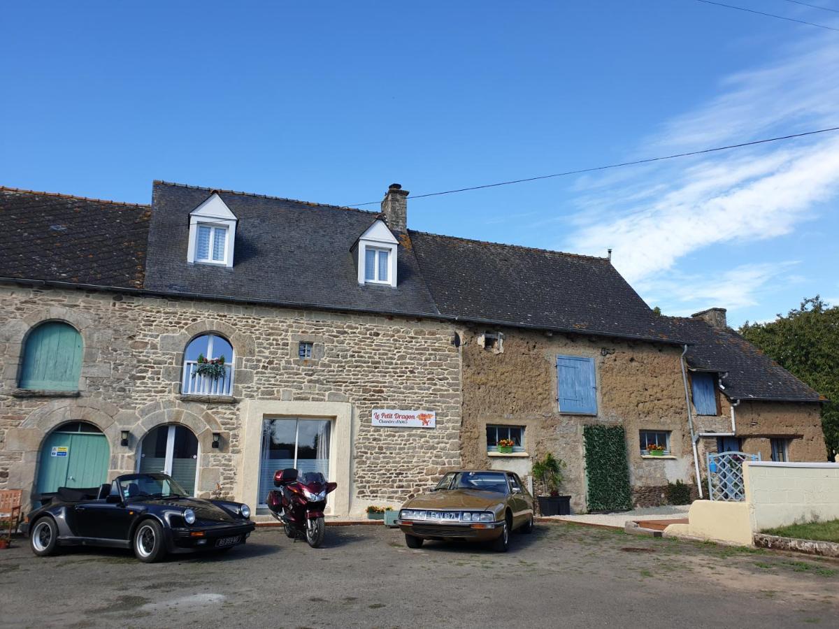 Le Petit Dragon Bed & Breakfast Plumaudan ภายนอก รูปภาพ
