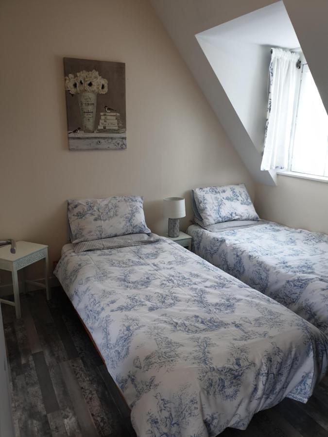 Le Petit Dragon Bed & Breakfast Plumaudan ภายนอก รูปภาพ