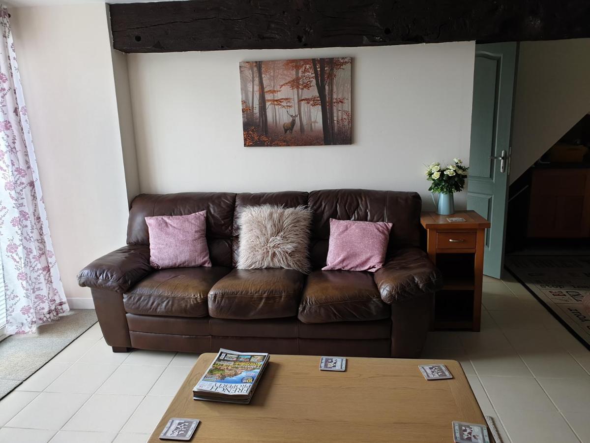 Le Petit Dragon Bed & Breakfast Plumaudan ภายนอก รูปภาพ